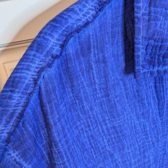 Indigo Hand-Dyed Look Button-Up Blouse | 100% Cotton, Raw Edges, Size 1X (NWT) - Picture 6 of 14